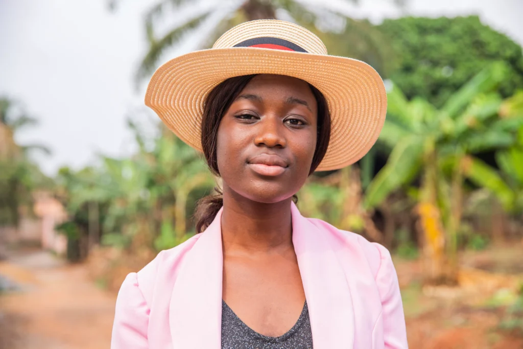 nice-portrait-of-a-serious-young-girl-with-hat-on