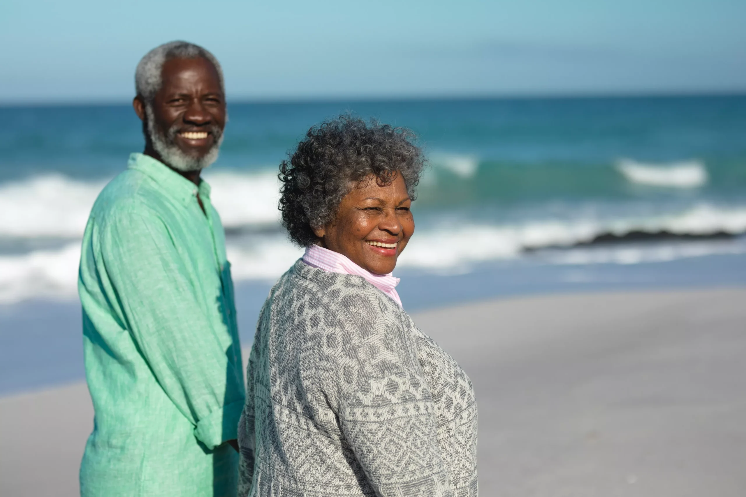 old-couple-enjoying-free-time