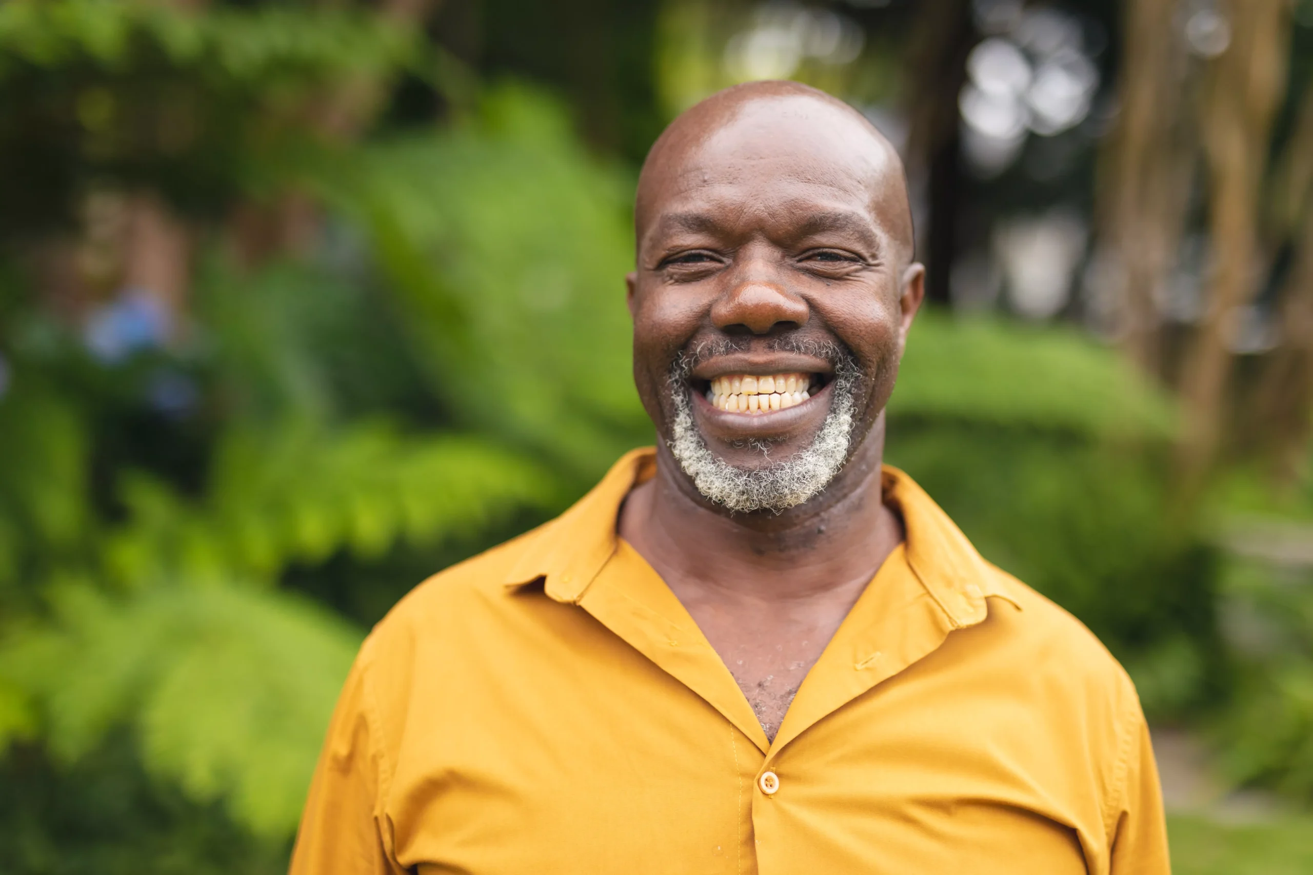 portrait-of-smiling-african-american-senior-man-st