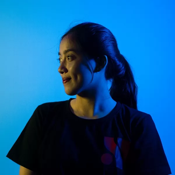 Ari W